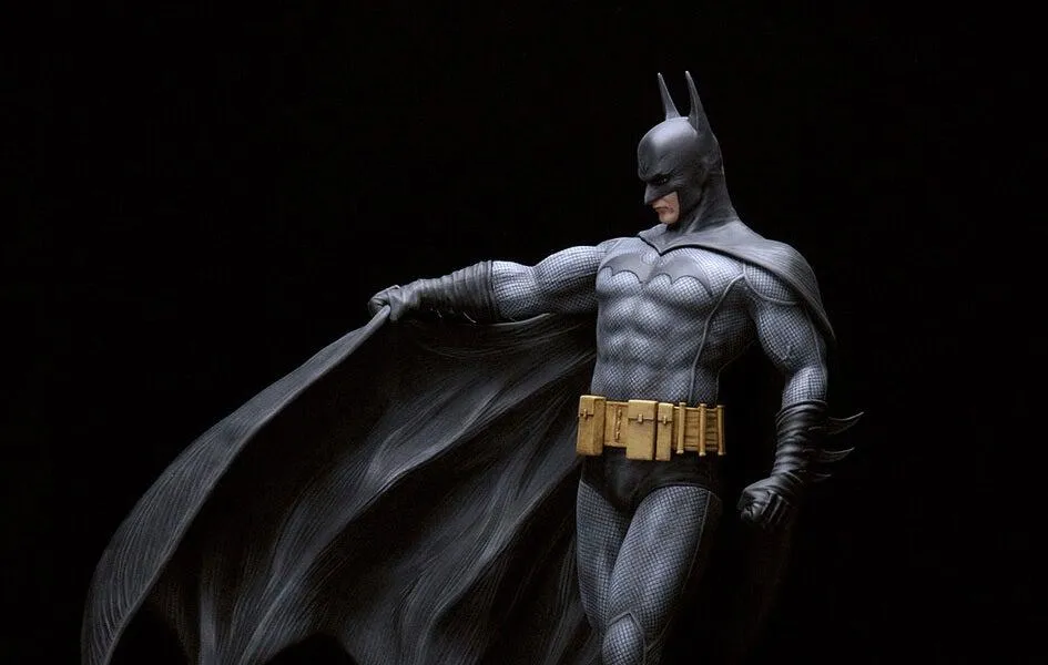 Batman 1/6 Scale Statue Luis Royo by Yamato Miniature Merchandise Movie Creation