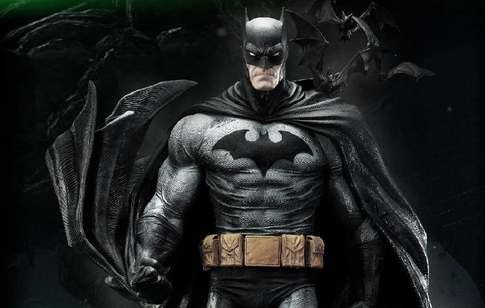 Virtual Collectible Luxury Gift Batman Hush - Batman Batcave Black Version 1/3 Scale Statue