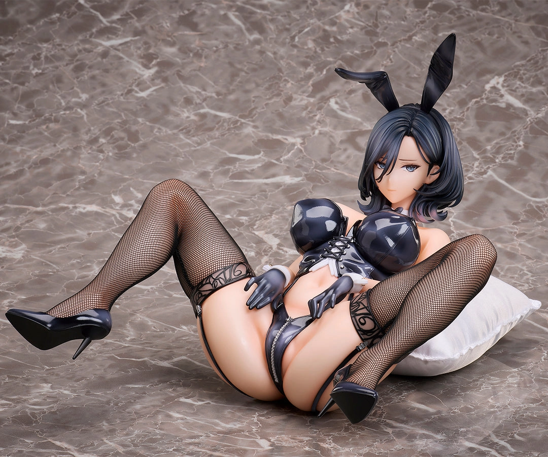 Miniature Object Limited Toy Rumi Bunny Ver. 1/4 Scale Figure