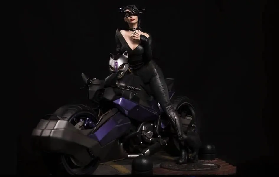 Catwoman 1/4 Scale Statue by XM Studios YouTube Background Collectible Collectible