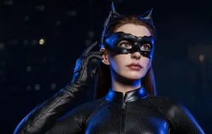 PVC Statue Catwoman (Anne Hathaway) Life-Size Bust