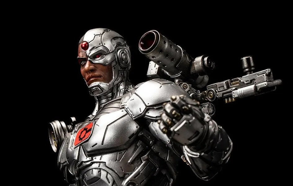 Vinyl Showcase Collectible piece Cyborg Rebirth 1/6 Scale Statue DC COMICS
