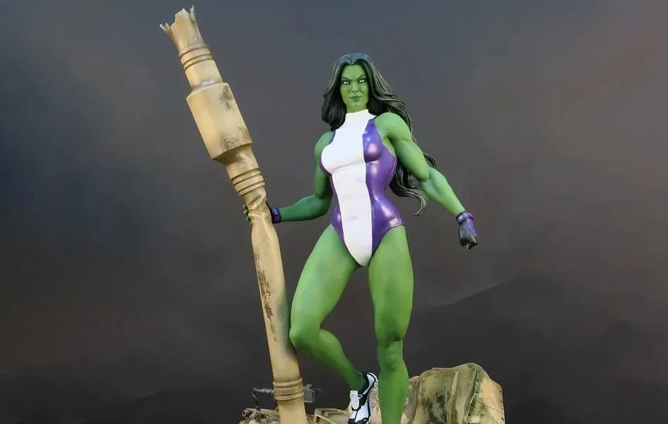 SHE-HULK 1/4 Scale Statue by XM Studios Bookshelf Accent