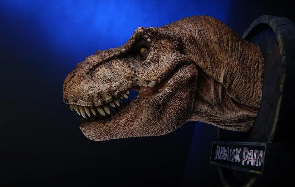 JURASSIC PARK FEMALE 1:5 SCALE T-REX BUST by Chronicle Collectibles Unicorn Statue
