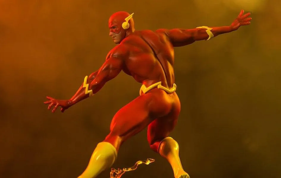 Flash 1/10 Art Scale Statue by Ivan Reis Fantasy Quest Podcast Studio