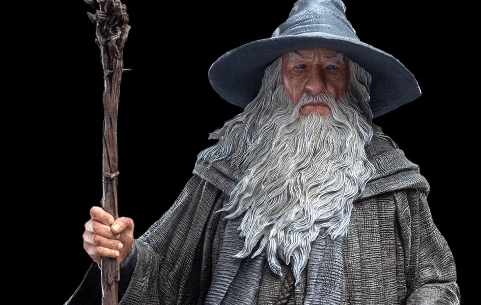 GANDALF THE GREY PILGRIM STATUE Memory Keepsake