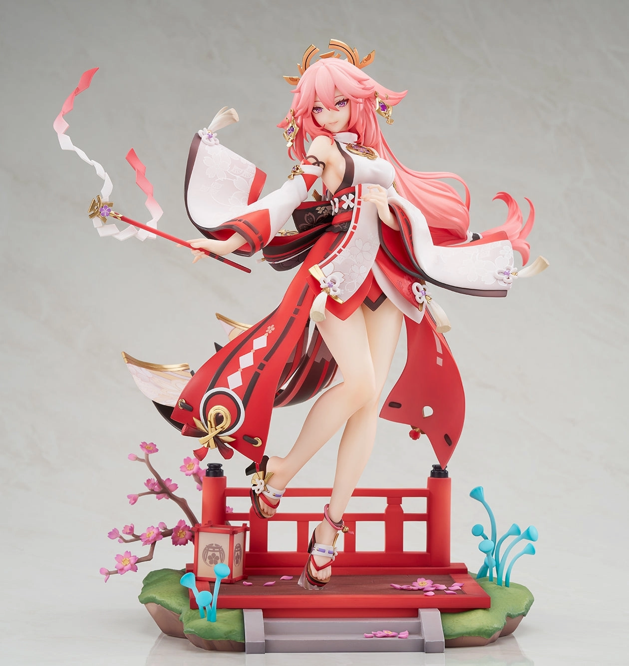 Spring Gift Pearlescent Shine Genshin Impact Yae Miko, Astute Amusement Ver. 1/7 Scale Figure