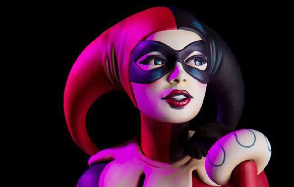 YouTube Background Harley Quinn "Waiting For My J Man" Statue by Mondo