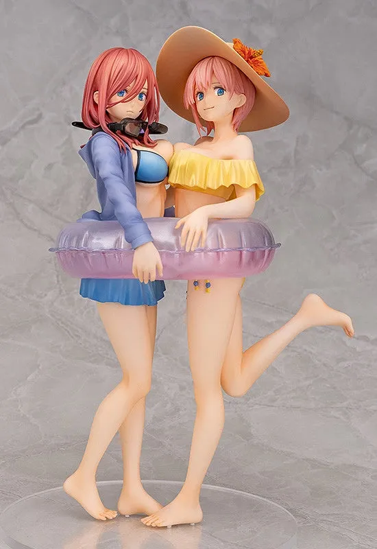 Ichika Nakano & Miku Nakano 1/7 Scale Figure Transforming Toy