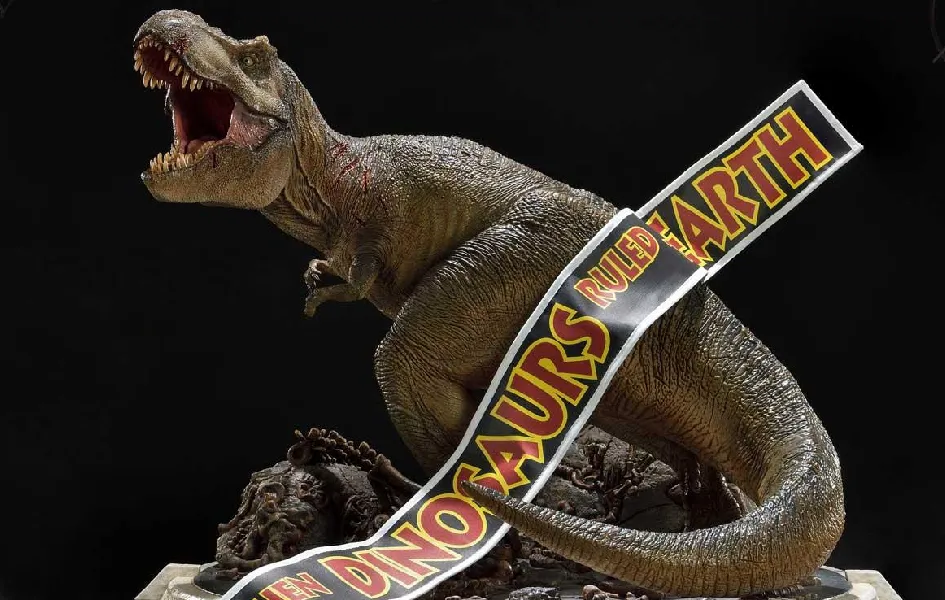 Jurassic Park - Rotunda T-Rex Non-Scale Statue Medieval Knight