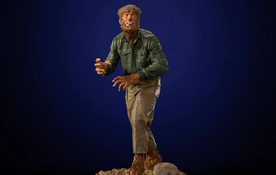 Universal Monsters - The Wolf Man Art Scale 1/10 Family friendly Hand Sculpted