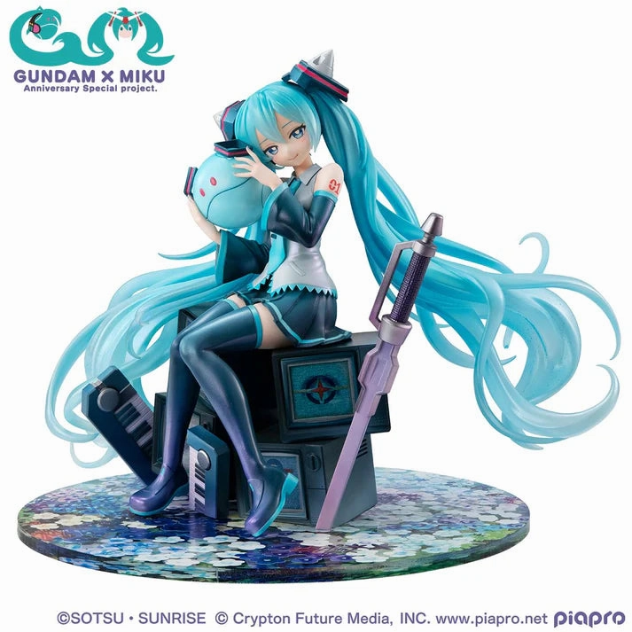 Gaming Piece Popular Character Lucrea Mobile Suit Gundam 45th Anniversary X Hatsune MikuHatsune Miku X OO Gundam 1/7 Scale Figure