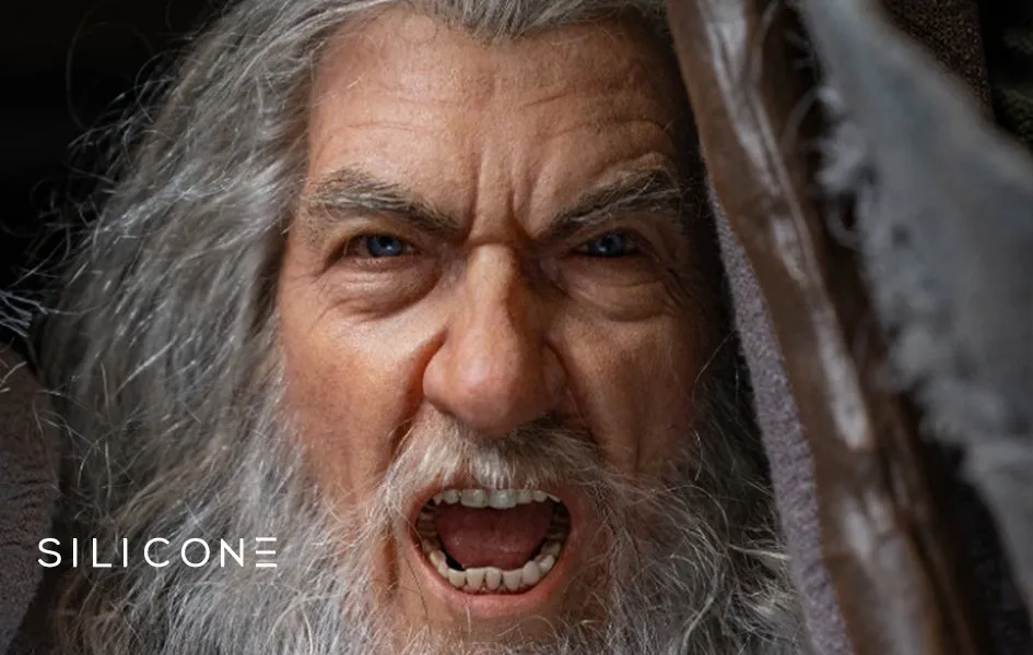 Gandalf the Grey 1/2 Scale ULTIMATE (SILICONE HEAD) Statue Blue Ribbon