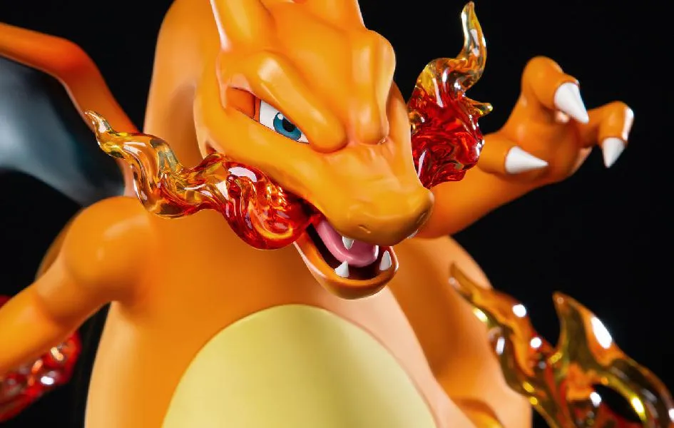 Charizard Big Scale Statue World Collector Toy Museum