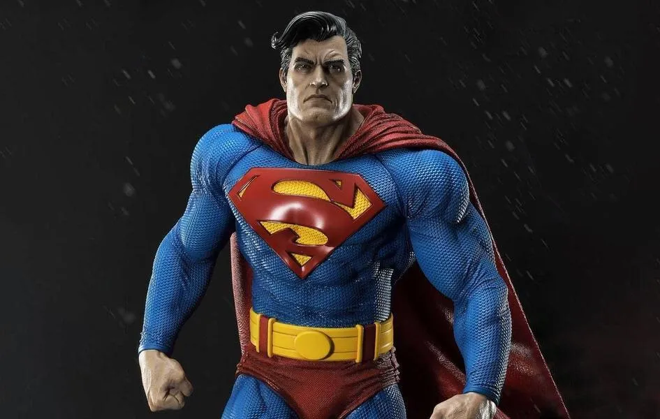 Museum Masterline Batman - The Dark Knight Returns (Comics) Superman DELUXE Miniature Item