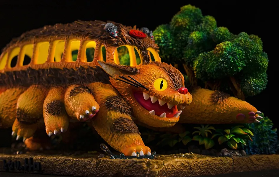 My Neighbour Totoro - Catbus Statue Art Collectible