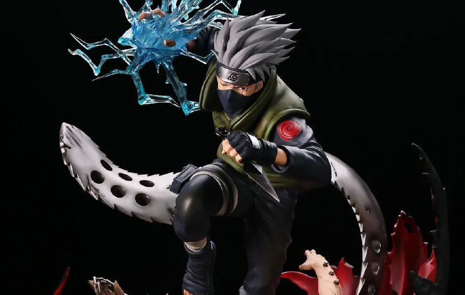 Naruto Shippuden: Kakashi Hatake Statue Miniature Decor