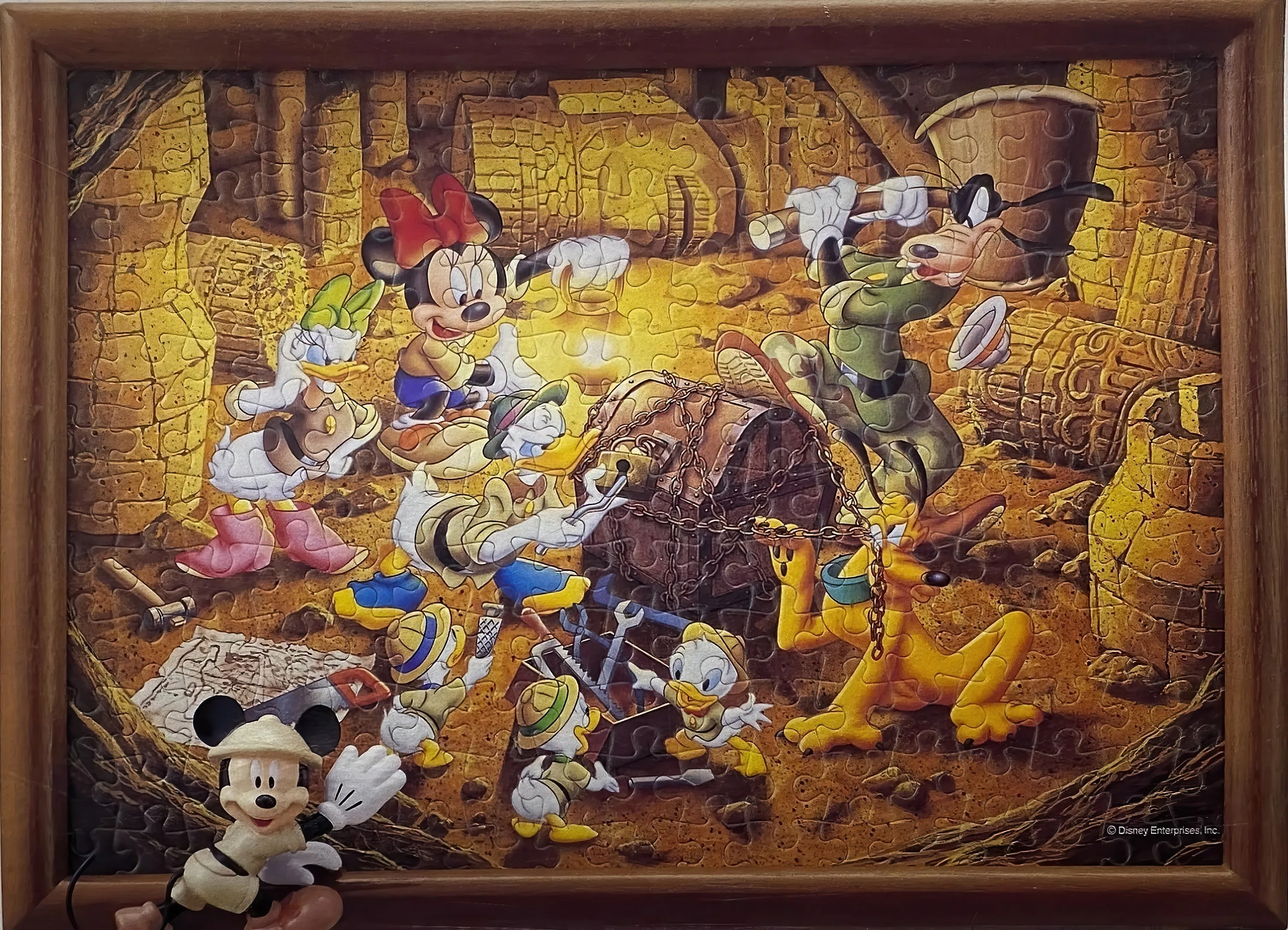 Tenyo D-200-011??Where's the Key!???200 Pieces Jigsaw Puzzle Story Driven Contemporary Home