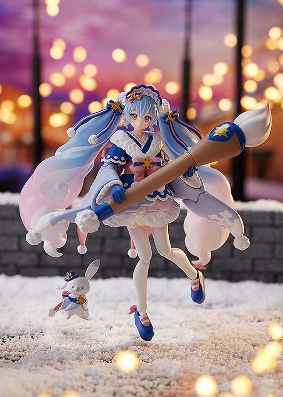 Virtual Collectible figma Snow Miku: Serene Winter ver.