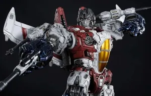 Light Up Feature STARSCREAM 1/10 Scale Premium Statue