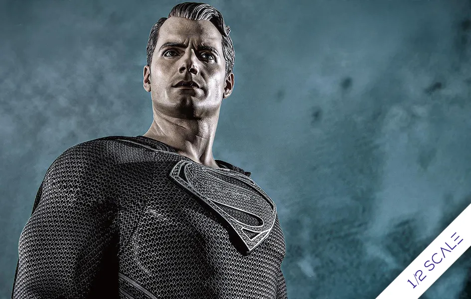 Superman Black Suit 1:2 Scale Statue Retro Game