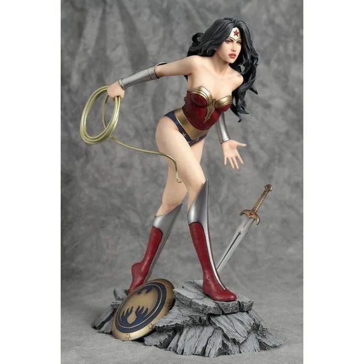 All Season Durable Material DC Comics Collection Fantasy Figure Gallery Wonder Woman Statue (LUIS ROYO)  by Yamato