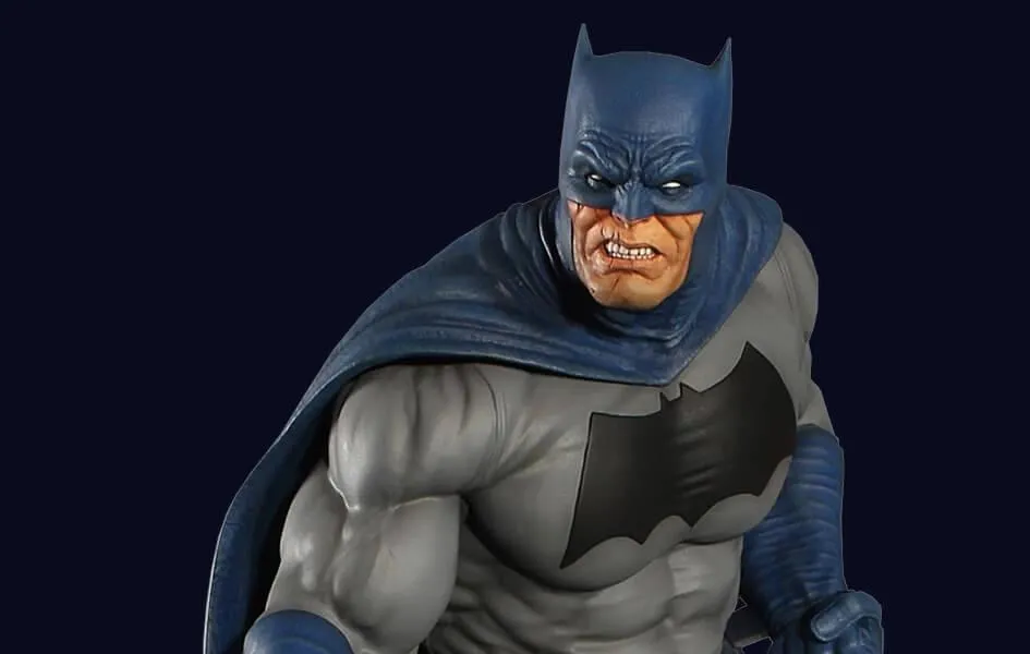 Dark Knight 1/6 Scale Batman Maquette Movie Article