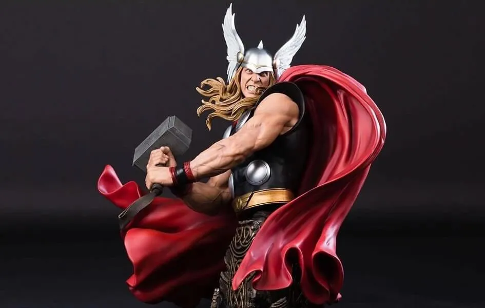 Thor 1/4 Scale Bust Miniature Object
